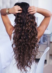 Curls smoothing treatment